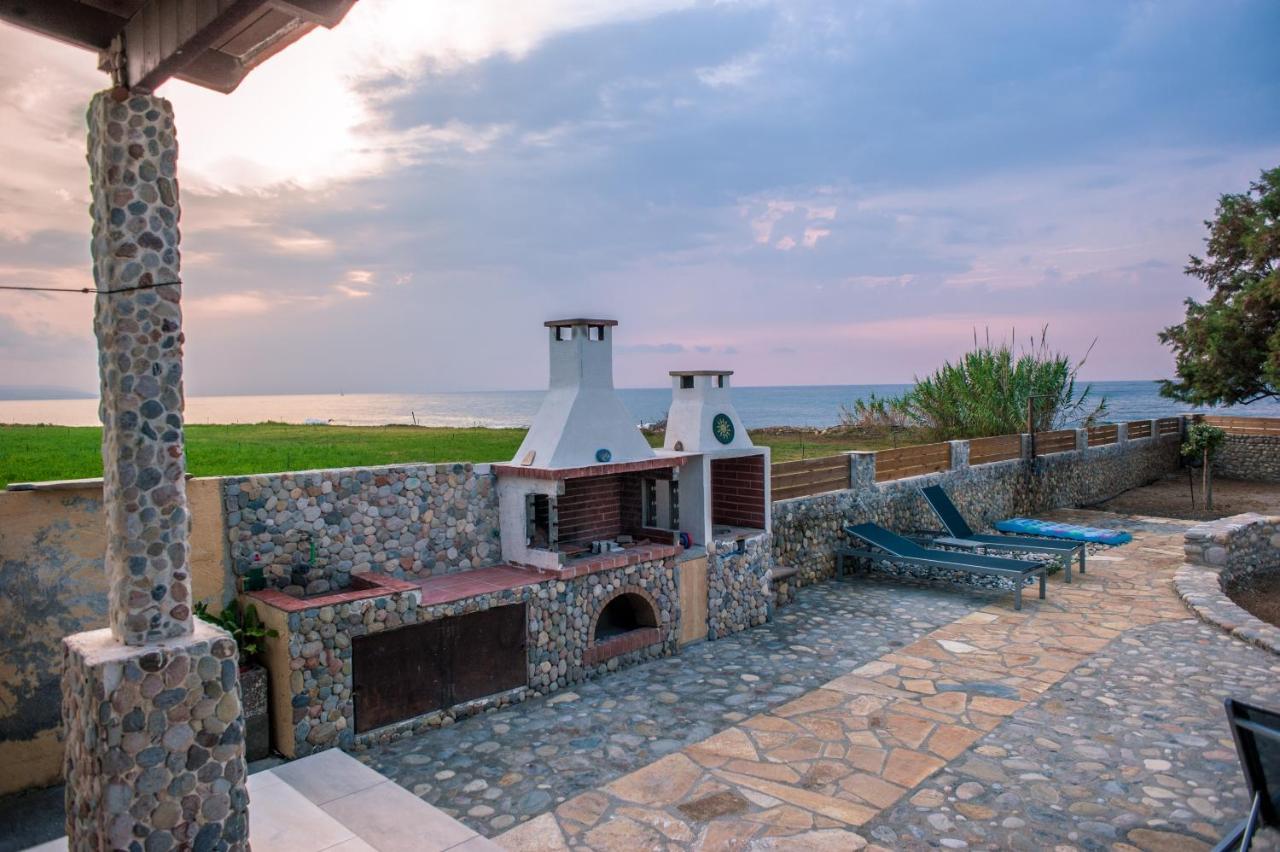 Villa Thalassa Stavromenos Beach Magnisia ภายนอก รูปภาพ