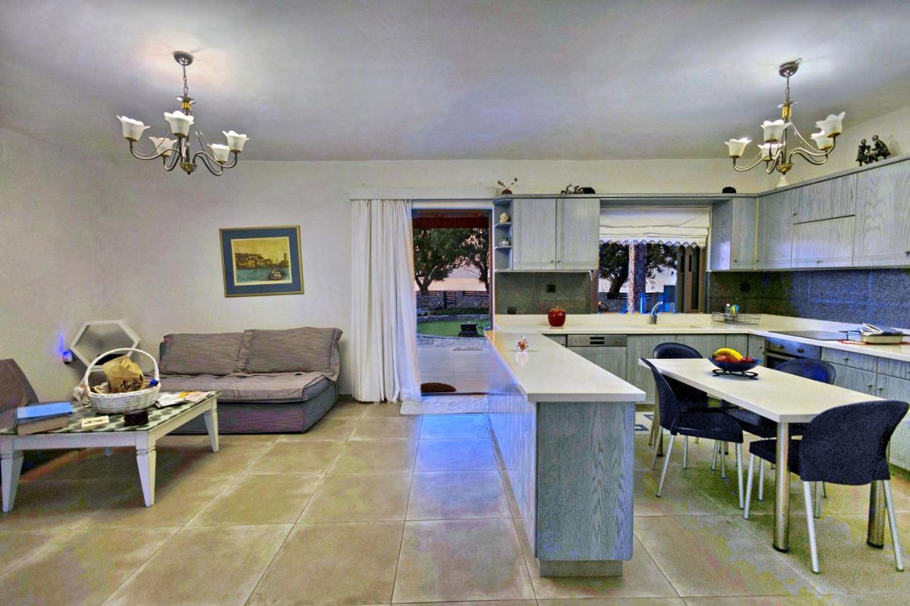 Villa Thalassa Stavromenos Beach Magnisia ภายนอก รูปภาพ