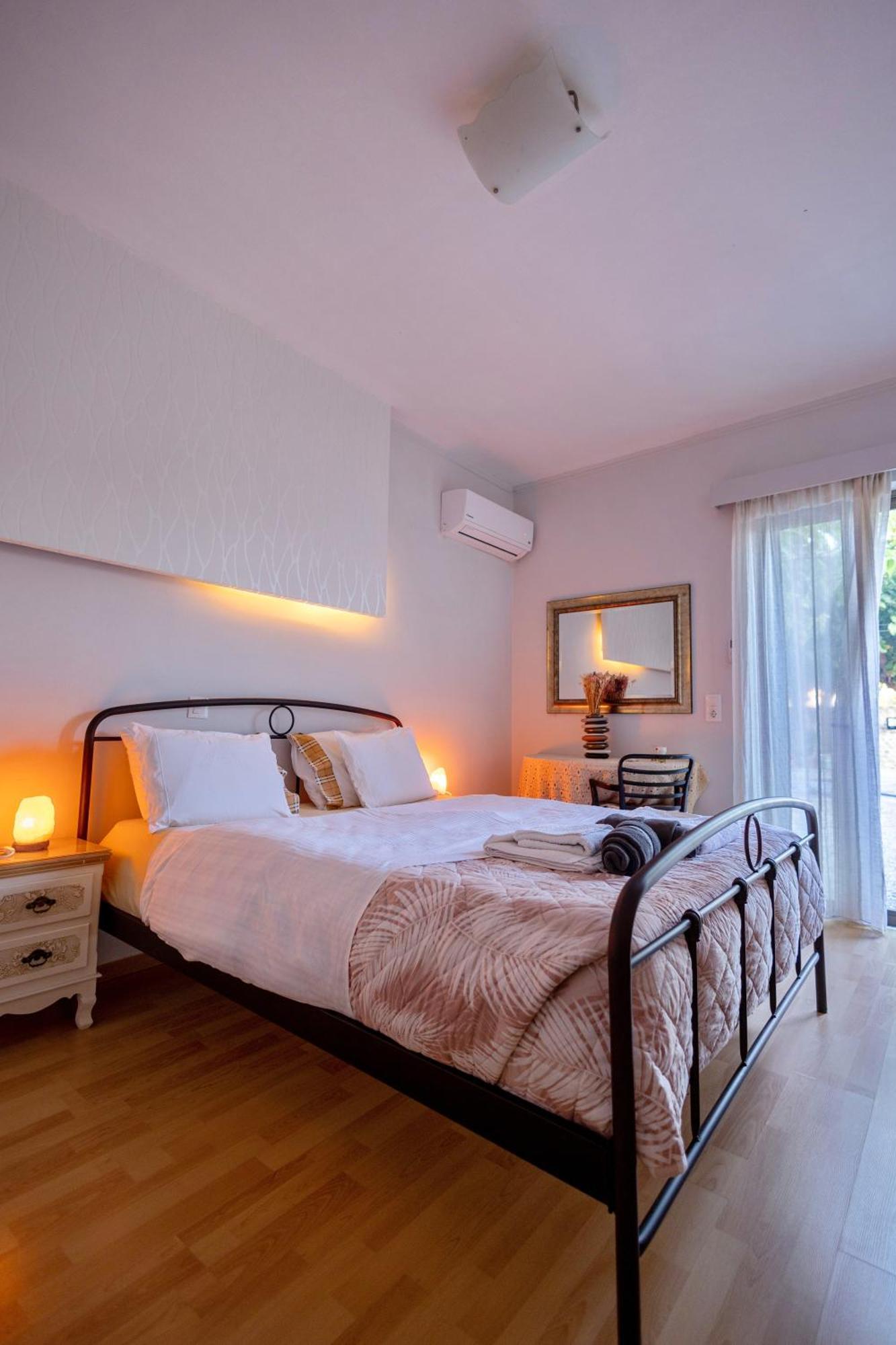 Villa Thalassa Stavromenos Beach Magnisia ภายนอก รูปภาพ
