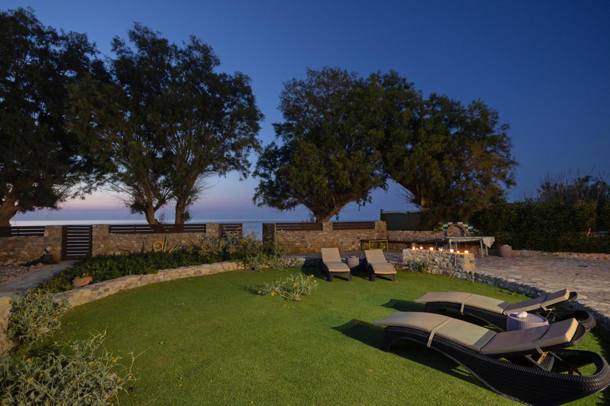 Villa Thalassa Stavromenos Beach Magnisia ภายนอก รูปภาพ